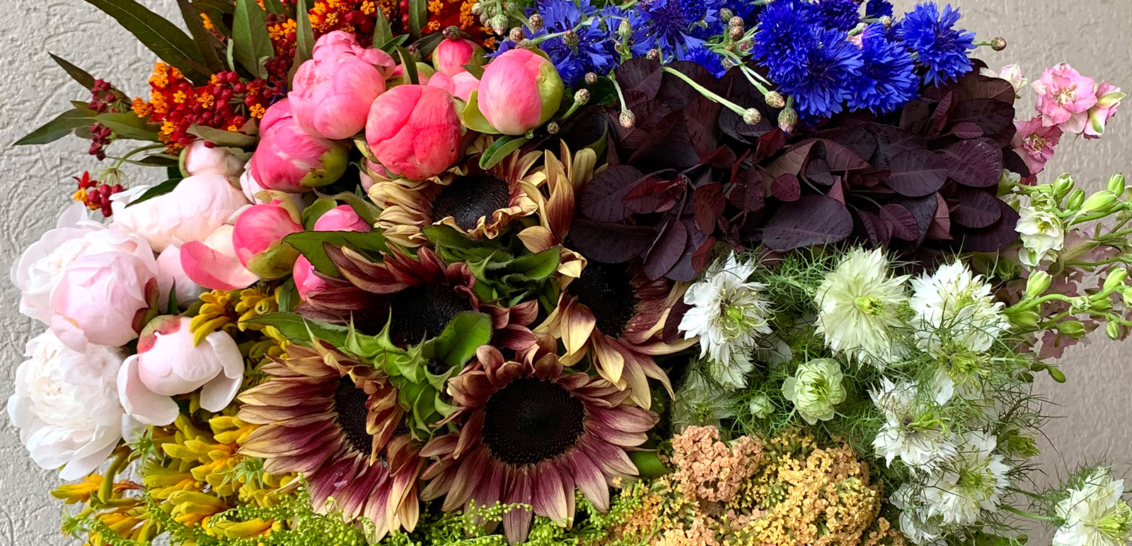 10 Ways to Celebrate American Grown Flowers Month